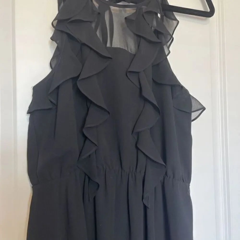 BCBG Generation‎ Women's Ruffled Detail Black Fit and Flare Dress Sz Small